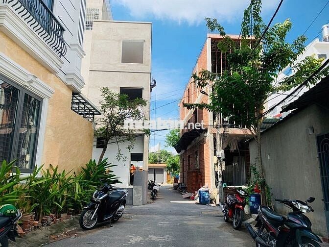 Gía tốt-Bán đất tặng trọ- 103m2-Nở hậu-Lê Văn Chí-Linh Trung- 6.5 tỷ