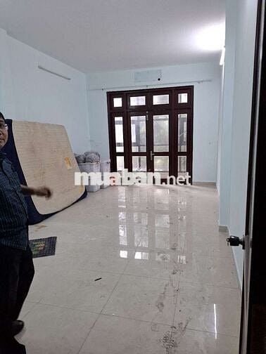 Cho Thuê Mặt Tiền Đường Đặng Văn Sâm gần sân bay TSN.Nhà 1 trệt 1 lầu