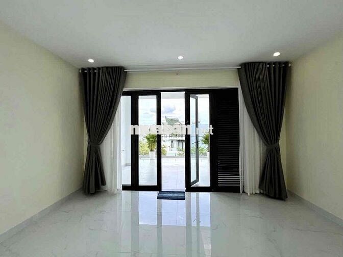 CHO THUÊ NHÀ SIÊU ĐẸP KHU MỸ GIA GÓI 8 FULL NỘI THẤT GIÁ 23 TRIỆU/THÁN