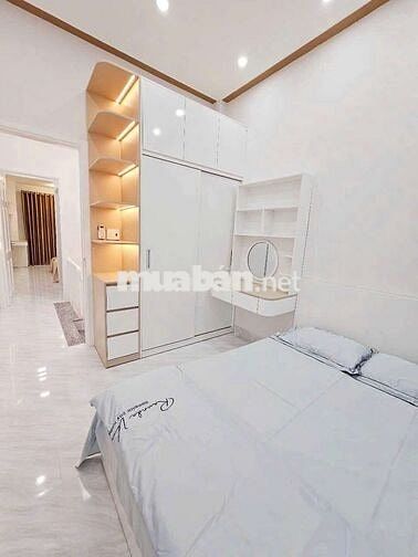 bán nhà đẹp lê hồng phong hẻm oto