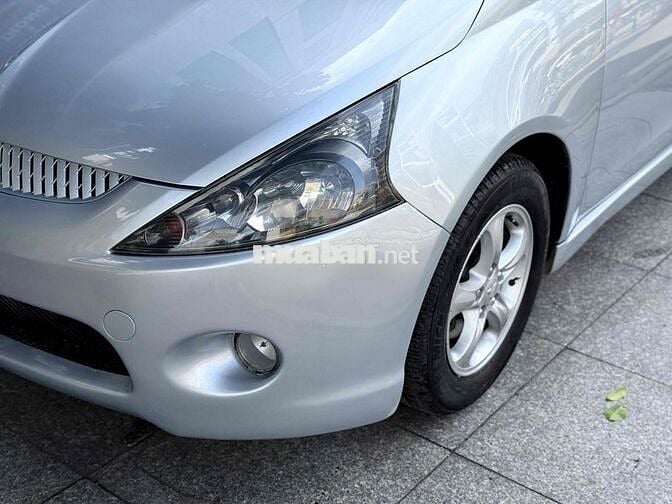 Mitsubishi Grandis 2005 2.4 AT - 117000 km