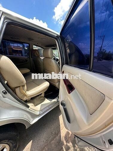 Toyota Innova 2006 G - 010142 km
