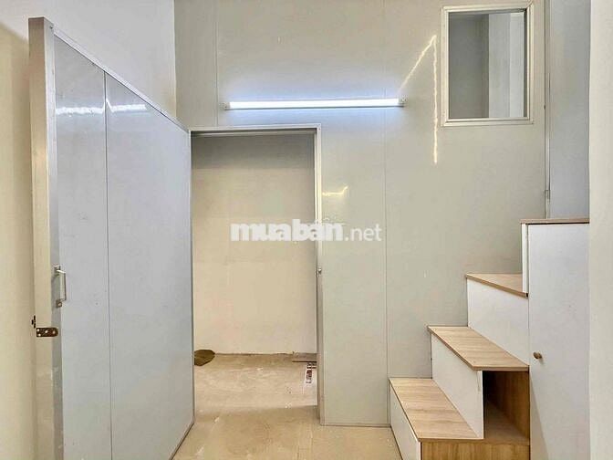 CHDV full nội thất, mới xây, ở được 2-3ng, thuận tiện di chuyển