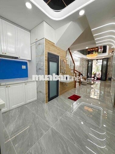 chính chủ bán căn nhà 3 m 11 m mới 100%