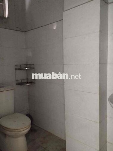 chính chủ cho thuê nhat mặt tuền hẻm 6m thông chợ bình thành giá rẻ