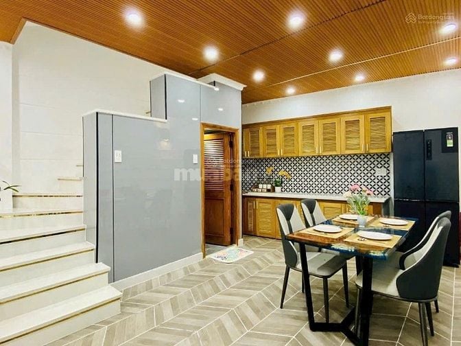 Giảm Sâu Còn 1ty950. Nhà 55m2 Hẻm 6m cho thuê 16 triệu, Sổ sẵn đầu tư