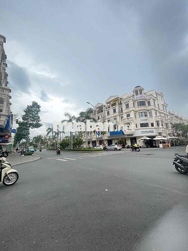Cho thuê căn góc 2 mặt tiền đường số 3 khu Cityland Park Hill