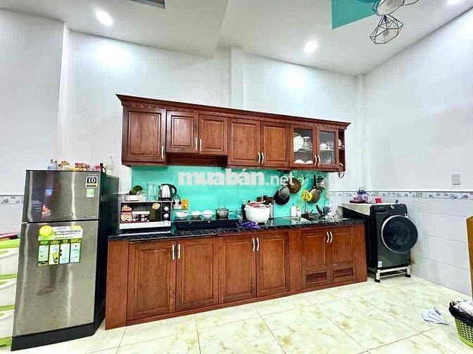 Bán nhà mới đẹp 130// Lê Đình Cẩn-Tân Tạo-Bình Tân