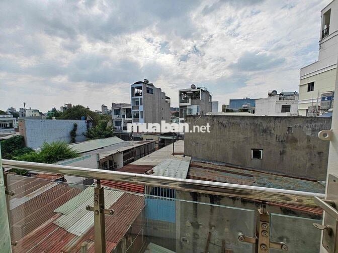 STUDIO CÓ BAN CÔNG SIÊU THOÁNG MÁT SIÊU NẰM NGAY ĐƯỜNG TÂY THẠNH