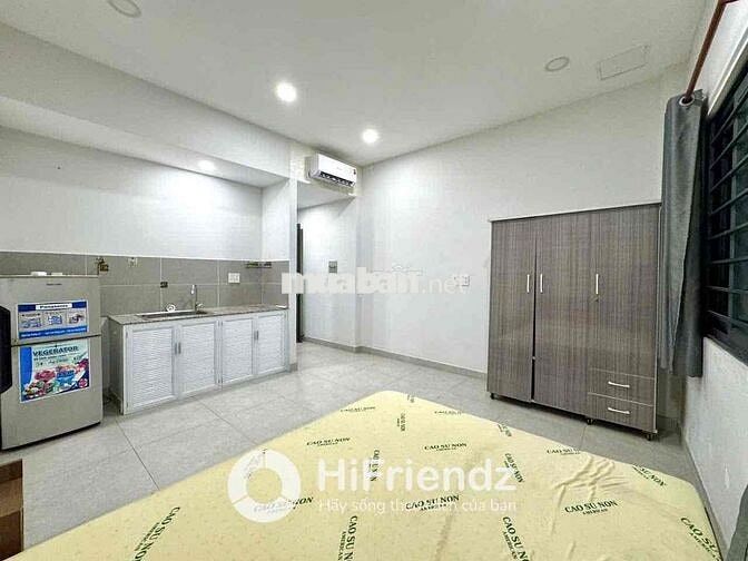 Căn Hộ Dịch Vụ Full Nội Thất - Cửa Sổ Siêu Thoáng Gần BX Miền Tây