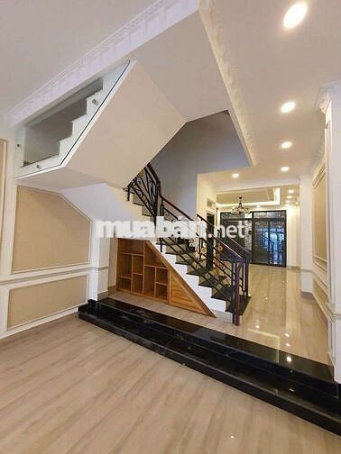 Bán nhà đẹp mặt tiền đường số Tân Quy Quận 7 | Giá yêu thương còn TL