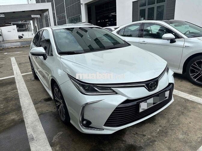Toyota Corolla Altis 1.8V 2022 xem xe thương lượng