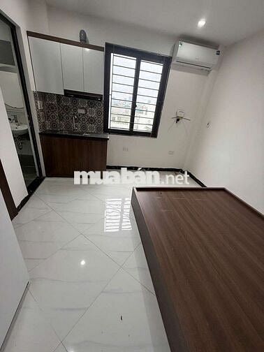 Bóc tem CCMN 25m2 Full đồ có tủ lạnh. Ban công tại Định Công Thượng