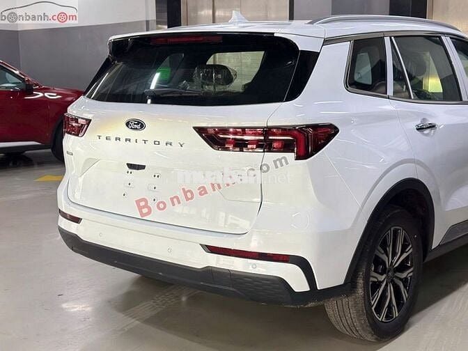 Ford Territory Titanium 1.5 AT 2025 - 810 Triệu
