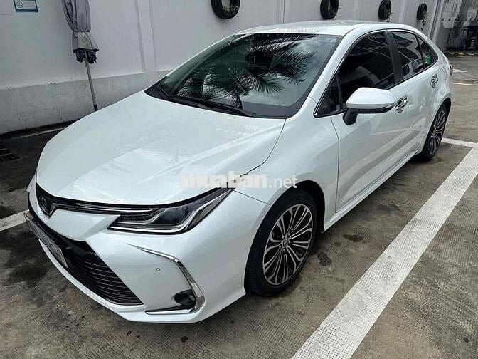 Toyota Corolla Altis 1.8V 2022 xem xe thương lượng