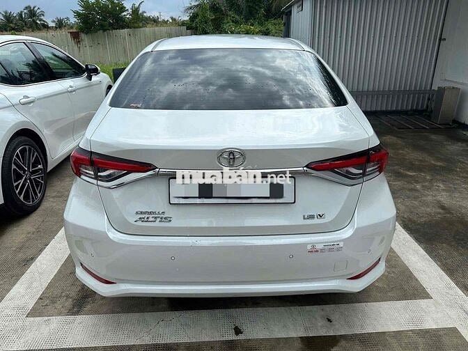 Toyota Corolla Altis 1.8V 2022 xem xe thương lượng