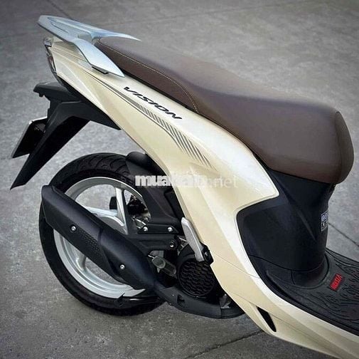 Vision Siêu mới odo 4500 Kilomet