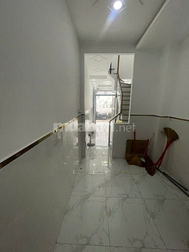 BÁN NHÀ SỔ HỒNG 1 TỶ 500 - RẺ NHẤT PHƯỜNG HIỆP THÀNH QUẬN 12