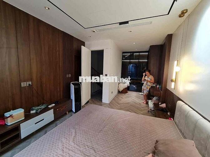 🏡ĐỐNG ĐA – NGÕ THÔNG – MẶT TIỀN RỘNG  – SÁT PHỐ – NỘI THẤT XỊN - Ô CHỜ