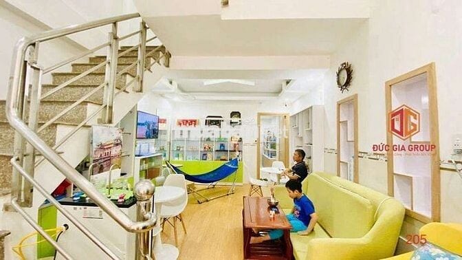 Bán nhà khu dân cư D2D vị trí gần bệnh viện