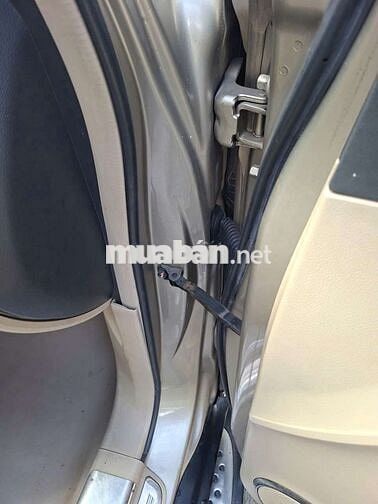 XE CHEVROLET CAPTIVA đời 2009, xe đẹp, bao giấy
