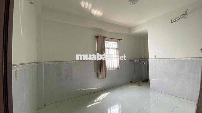 Cho thuê phòng/nguyên căn, 18-25m^2, kế GO Dĩ An, KTX Khu B