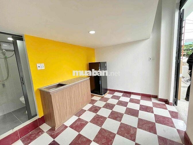 Cho thuê phòng bancol gần emart phan văn trị