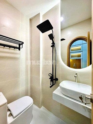 BÁN NHÀ LÊ QUANG ĐẠO, 50M RA Ô TÔ, LÔ GÓC, 45M2× 4.5T, MT 5M, 8.7 TỶ