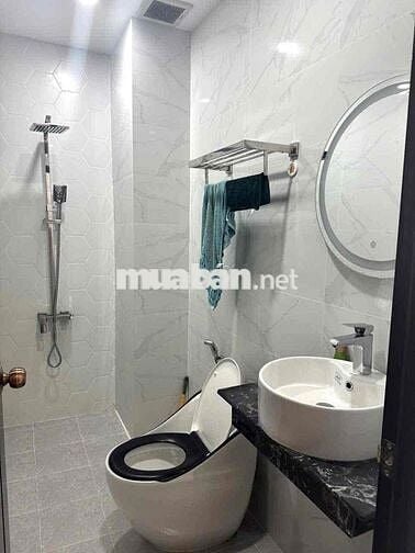 💎 💎 💎 NHÀ GẦN EMART PHAN VĂN TRỊ 4PN 3WC HẺM XE HƠI GIÁ 26 TRIỆU TL