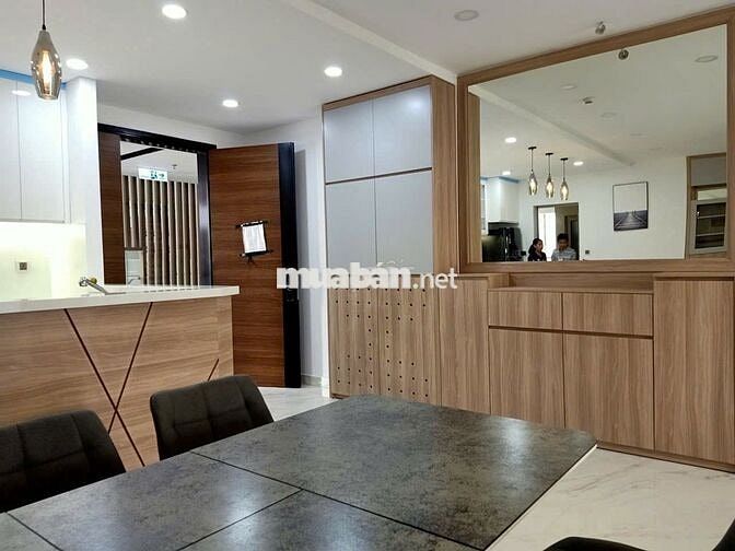 Cần bán M5 căn góc đẹp nhất M5 full nội thất cao cấp 135m2 giá 15.5 tỷ