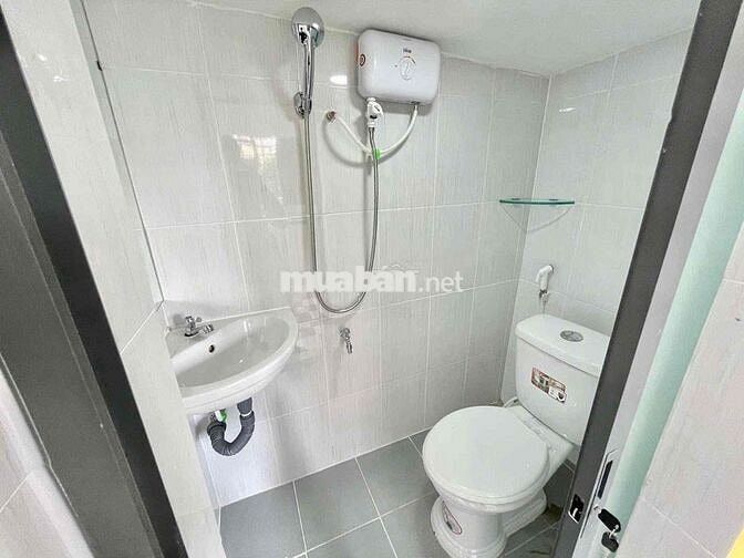 Cho thuê phòng bancol gần emart phan văn trị