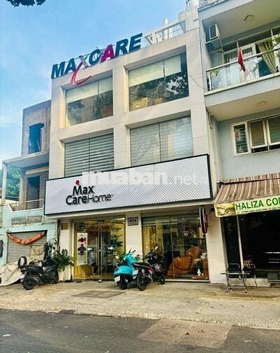 CHÍNH CHỦ ! MẶT TIỀN TRẦN HƯNG ĐẠO QUẬN 1 - 8x8M - 3 TẦNG - 75 TRIỆU