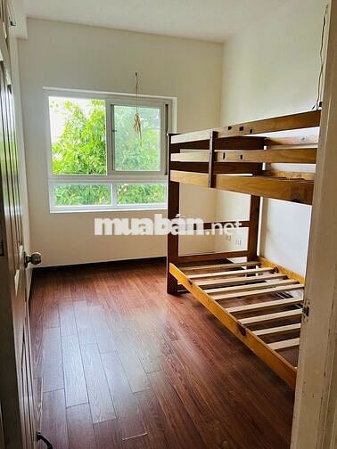 Bán chung cư CT18 KĐT Việt Hưng,100m, Lô Góc, Full nội thất.Giá 5.x tỷ