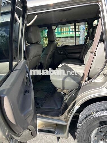 Mitsubishi Pajero 20*** km