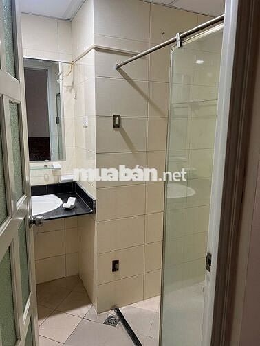 Bán chung cư CT18 KĐT Việt Hưng,100m, Lô Góc, Full nội thất.Giá 5.x tỷ
