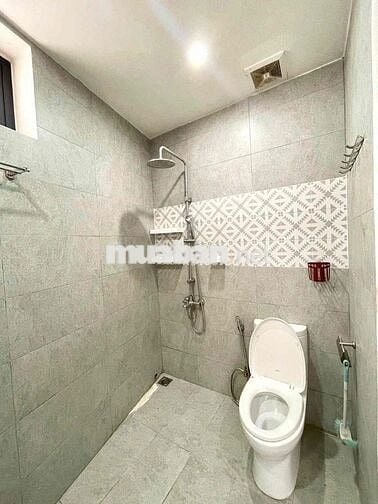 cho thuê nhà 4 tầng 4pn/3wc kiệt oto châu thị vĩnh tế