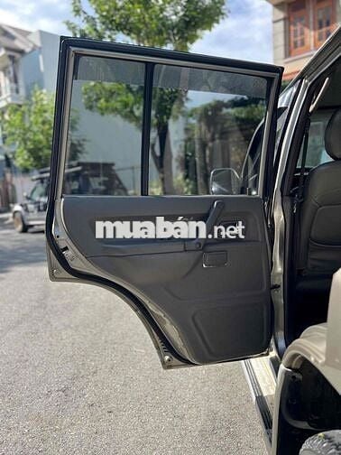 Mitsubishi Pajero 20*** km
