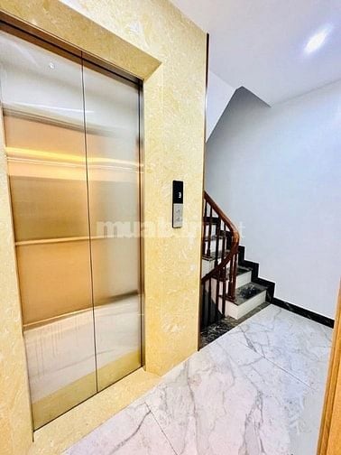 Siêu phẩm Nghi Tàm, 37m X 5t thang máy, 8.9 tỷ 