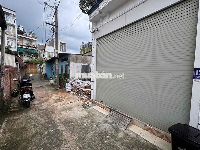 Bán Nhà 42m2. trệt lầu. hxh. đường số 4 p16. 3 phòng. 1 phòg tầng trệt