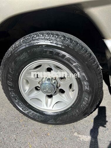 Mitsubishi Pajero 20*** km
