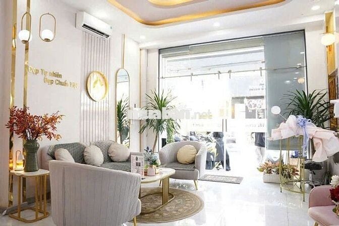 Tuyệt phẩm nhà thuê MT Cao Thắng Ngang 5m,có thang máy