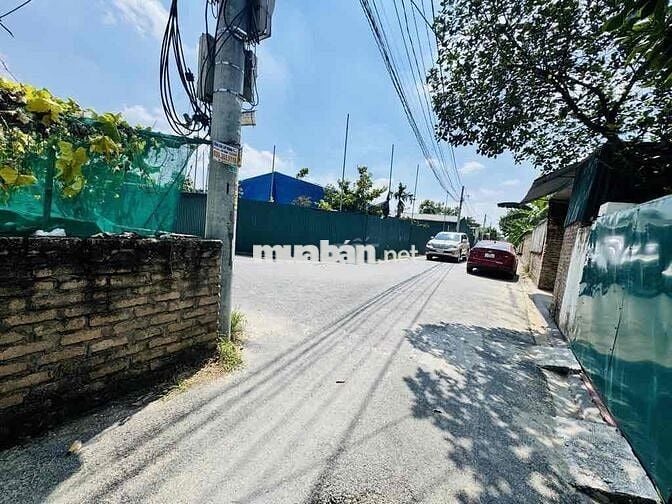 OTO VÀO ĐẤT - ĐƯỜNG THÔNG THOÁNG GẦN BÌA LÀNG - GẦN ĐƯỜNG QL3