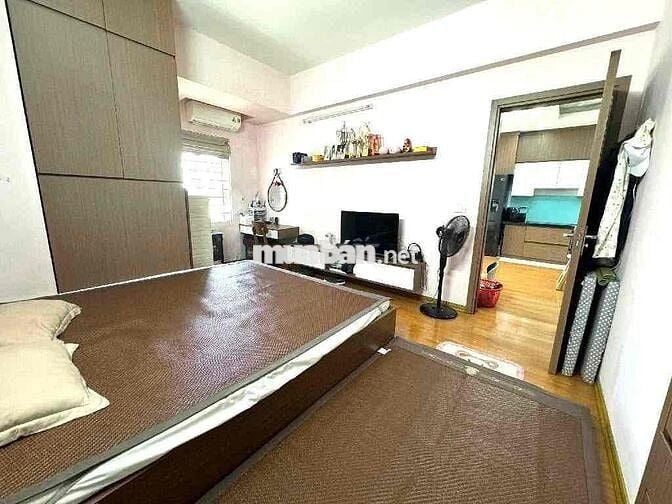 Chung Cư K33 NGỌC THUỴ 75m ,2PN,2VS tầng đẹp,2 thang máy,nhỉnh:4tỷ