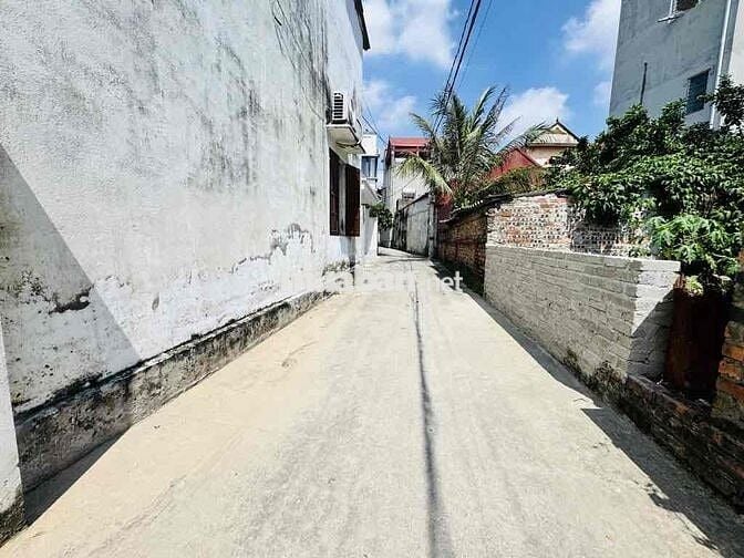 OTO VÀO ĐẤT - ĐƯỜNG THÔNG THOÁNG GẦN BÌA LÀNG - GẦN ĐƯỜNG QL3