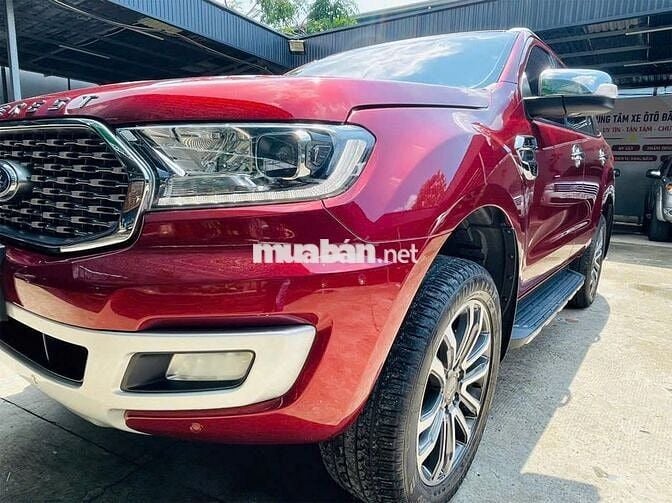 EVEREST TITANIUM ĐỎ MẬN 2021 NHẬP THÁI