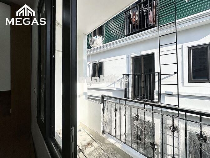CHO THUÊ 1 NGỦ 1 KHÁCH ĐẦY ĐỦ NỘI THẤT MỚI TINH TRUNG KÍNH -VINCOM TDH