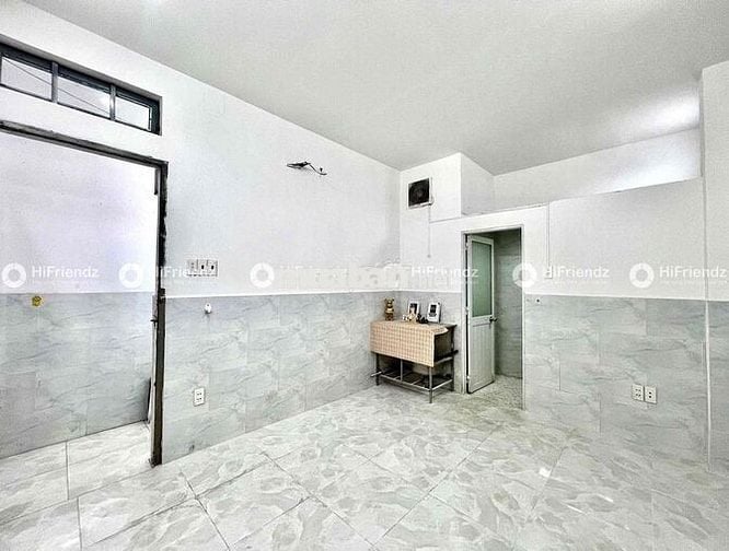 Stuido Free Dịch Vụ/Xe - Thêm máy lạnh - Ngay Hoà Bình - Sẵn Nội Thất