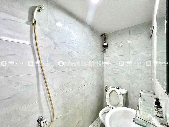 Stuido Free Dịch Vụ/Xe - Thêm máy lạnh - Ngay Hoà Bình - Sẵn Nội Thất