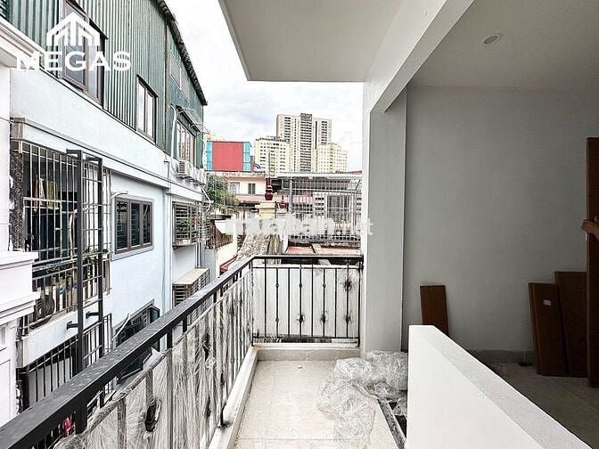 CHO THUÊ 1 NGỦ 1 KHÁCH ĐẦY ĐỦ NỘI THẤT MỚI TINH TRUNG KÍNH -VINCOM TDH