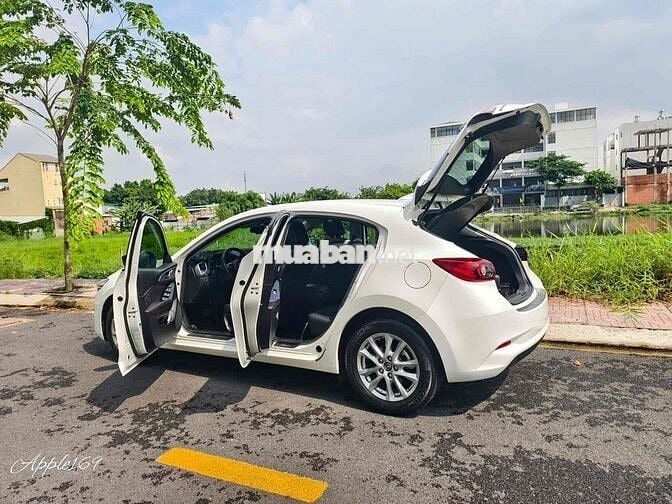 Mazda 3 2018 1.5 AT - 47000 km